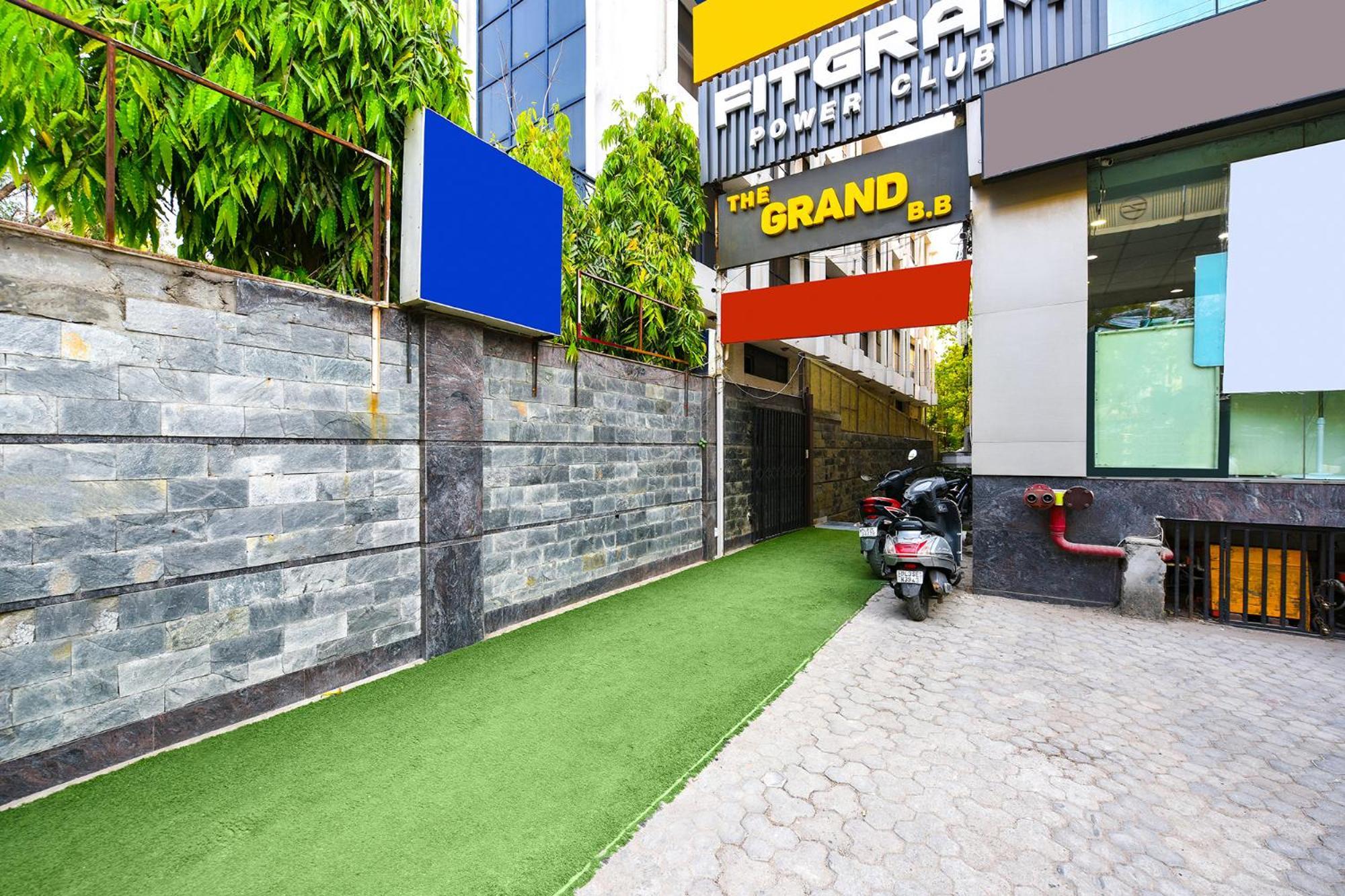 Fabhotel Grand Boutique Nueva Delhi Exterior foto