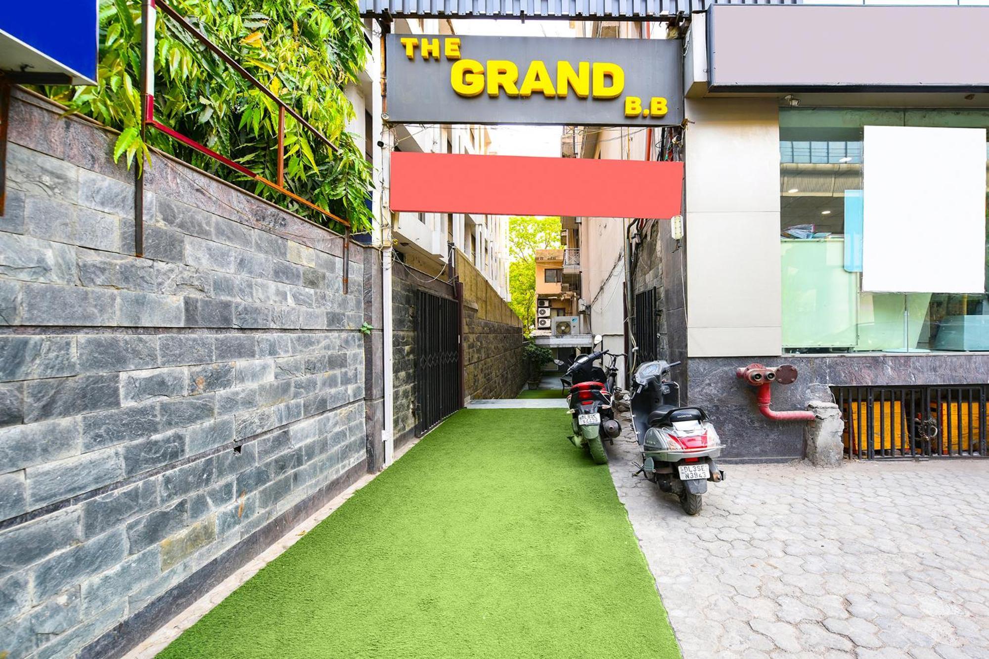 Fabhotel Grand Boutique Nueva Delhi Exterior foto